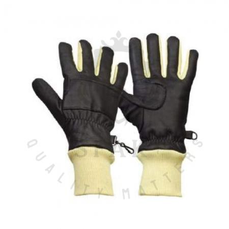 FIRE FIGHTING GLOVES