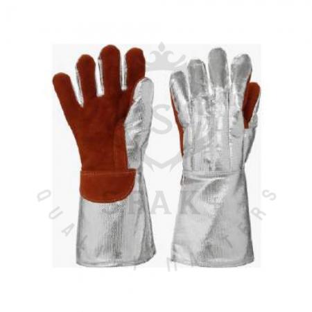 HEAT RESISTANT GLOVES