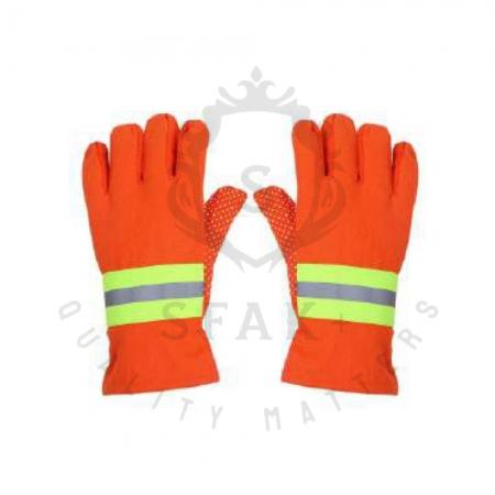 HEAT RESISTANT GLOVES