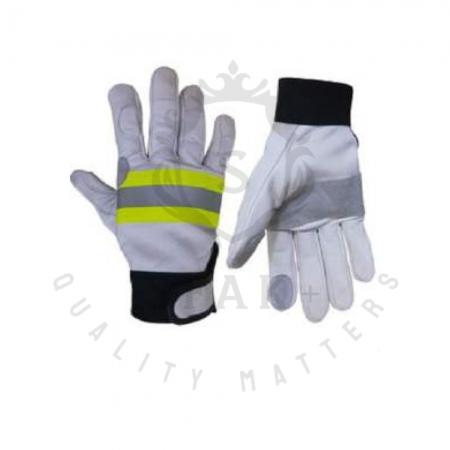 HIGH VISIBILITY GLOVES